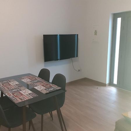 Alojamento Rodrigues Arcos de Valdevez Buitenkant foto